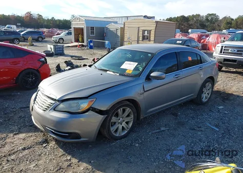 2013 Chrysler 200 Lx from USA, damaged, VIN 1C3CCBAB5DN669331